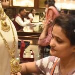 Gold-Silver Price Today: 24 और 22 कैरेट के सोने में तेजी, जानें प्रति ग्राम कीमत में कितने का आया उछाल? चेक करें लेटेस्ट रेट