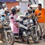 Petrol-Diesel Price: आम जनता को राहत! पेट्रोल-डीजल पर घटाई गई एक्साइज ड्यूटी, जानें आपके शहर का ताजा भाव