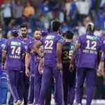 KKR का हो गया बेड़ा गर्क, हर्षित राणा के बाद एक और खूंखार गेंदबाज IPL 2026 से हुआ बाहर