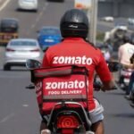 जोमैटो से खाना मंगवाना महंगा हुआ:प्लेटफॉर्म फीस 19% बढ़ाई, हर ऑर्डर पर ₹12.50 के बजाय अब ₹14.90 देने होंगे