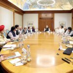 Ccs:पश्चिम एशिया संकट से निपटने के लिए बनेगा विशेष समूह, ईंधन आपूर्ति के लिए अन्य स्रोत तैयार करने के निर्देश – Pm Modi High-level Meet On West Asia Crisis Including Amit Shah Rajnath Singh Petroleum Minister Hardeep Puri