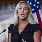 ‘पागल और खतरनाक हो चुके हैं ट्रंप…’, ईरान से जंग के बीच अमेरिकी नेताओं का चढ़ा पारा, पढ़ें किसने क्या कहा?