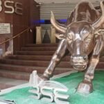 US-ईरान सीजफायर की उम्मीदों से लगातार दूसरे दिन शेयर बाजार में तेजी, 465 अंक चढ़ा सेंसेक्स, निफ्टी 111 अंक ऊपर