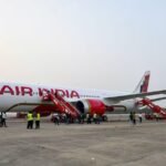 ‘बैग में मिला गांजा..’, अमेरिका के को-पायलट को एयर इंडिया ने वापस भारत भेज दिया