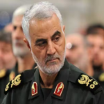 जंग के बीच अमेरिका का बड़ा एक्शन, IRGC के पूर्व कमांडर के परिवार पर शिकंजा, ग्रीन कार्ड रद्द होने के बाद हुई गिरफ्तारी