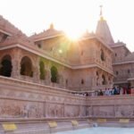 Ayodhya:श्रीराम जन्मभूमि ट्रस्ट की वेबसाइट से विशिष्ट दर्शन विकल्प हटा, व्यवस्था से जुड़े और भी कई बदलाव – Ayodhya: Vishisht Darshan Option Removed From Shri Ram Janmabhoomi Trust Website