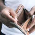 अमीर बनना है तो छोड़नी होंगी ये 5 आदतें, वॉरेन बफे की ये सीख आपके आएगी काम ; जानिए डिटेल