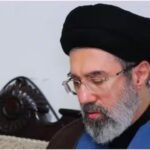 क्या ईरान के नए सुप्रीम लीडर मुजतबा खामेनेई की हो गई मौत? मशहद में लगी पेंटिंग ने मचाई हलचल