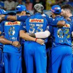 MI vs SRH: अगर आज हारी तो प्लेऑफ की दौड़ से बाहर हो जाएगी मुंबई इंडियंस? समझिए MI का पूरा समीकरण