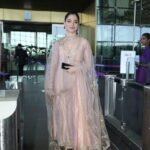 Entertainment News Live 5 April 2026: ‘धुरंधर 2’ की कमाई 1564 करोड़, विजय देवरकोंडा ने रोमांटिक अंदाज में रश्मिका को विश किया बर्थडे