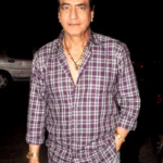 70-80 के दशक में Jeetendra ने लगाई थी हिट फिल्मों की झड़ी, ऐसे बने बॉलीवुड के ‘जंपिंग जैक’