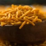 ईरान में जंग से बीकानेरी भुजिया और पापड़ पर टूटी आफत, काराेबारियों के सामने आई नई चुनौती