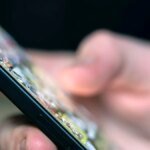 iPhone and Samsung flashlight hidden features most people don’t know