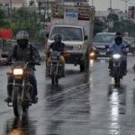 यूपी:अनुमान के उलट मौसम का यू-टर्न, लखनऊ सहित अवध के कई जिलों में सुबह से बारिश; पूर्वानुमान जारी – Up: Weather Takes A U-turn Contrary To Forecast, Heavy Rain Lashes Several Areas Of Lucknow Since Morning; For