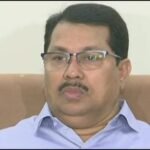 Us Dinner Shooting:’हिंदुस्तान भी बर्बादी के रास्ते पर…’; ट्रंप का जिक्र कर कांग्रेस नेता ऐसा क्यों बोले? – Trump Targeted In Hilton Shooting Attempt; Vijay Wadettiwar Reacts, Raises Questions On Us Policies