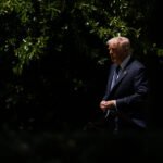 F.A.A. Employee Charged With Threatening to Kill Trump