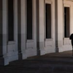 Former Judges Urge Inquiry Into Deal Trump Struck With I.R.S.