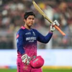 Vaibhav Sooryavanshi Fifty: 8 छक्के… एलिमिनेटर से पहले वैभव सूर्यवंशी ने 10 गेंदों में जड़ी फिफ्टी, वीडियो हुआ वायरल