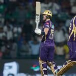बुरी तरह हारी दिल्ली, KKR ने 34 गेंद पहले चेज किया टारगेट, फिन एलन ने शतक जड़ रचा इतिहास
