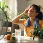 गर्मियों में घर लौटते ही करते हैं ये 5 काम? सेहत को हो सकता है बड़ा नुकसान