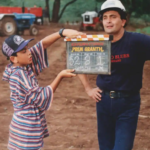 Ranbir Kapoor First Salary: जब रणबीर कपूर ने मां के पैरों में रख दी थी अपनी पहली कमाई, नीतू कपूर की आंखों से छलक पड़े थे आंसू