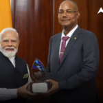 PM Modi Award: PM मोदी को मिला बड़ा अंतरराष्ट्रीय सम्मान, सेशेल्स ने दिया ‘गार्डियन ऑफ द ब्लू होराइजन’ अवॉर्ड