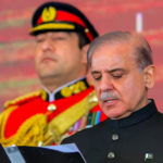 Pakistan Politics: जाने वाली है PAK पीएम शहबाज शरीफ की कुर्सी? पूर्व मंत्री बोले- 2026 हो सकता है आखिरी साल