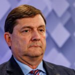 In Maine Senate Race, Jackson Sprints Ahead of Pack, as Bellows Drops Out