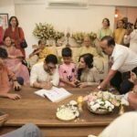 पति आमिर खान से कितनी छोटी हैं गौरी स्प्रैट? जानिए दोनों की उम्र में कितना है अंतर