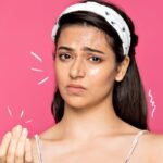 ऑयली स्किन वालों के लिए अलर्ट! ये 5 चीजें बढ़ा सकती हैं पिंपल्स और एक्ने की समस्या