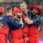इन 3 खिलाड़ियों को रिलीज कर सकती है चैंपियन RCB, जानें किस-किस के बाहर होने की है उम्मीद