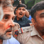 Congress Protest Live:राहुल को लेकर छत्रसाल स्टेडियम पहुंची पुलिस, मंदिर मार्ग थाने पहुंची सोनिया गांधी – Rahul-gandhi-congress-protest-updates-leaders-reactions-pm-residence-leaders-detained-delhi-police-resignation