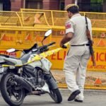 दिल्ली में थाने के अंदर चली गोली:सब-इंस्पेक्टर की मौत, सर्विस रिवॉल्वर से की फायरिंग; आत्महत्या की आशंका – Sub-inspector Shot Himself With Service Revolver Inside Madhu Vihar Police Station