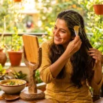 झड़ते बालों को रोकने के लिए मेथी के पानी में मिलाएं ये 5 चीजें, जानें सही इस्तेमाल का तरीका