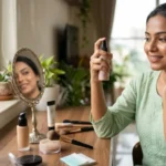 ऑयली स्किन पर भी पूरे दिन टिका रहेगा मेकअप, बस करें ये काम