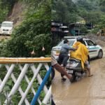 Uttarakhand:भूस्खलन से बंद मसूरी-दून मार्ग आज खुला, हल्के वाहनों की आवाजाही शुरू, यमुनोत्री हाईवे बंद – Mussoorie Dehradun Road Reopens After Landslide Light Vehicles Allowed Near Kolhukhet Uttarakhand Weather