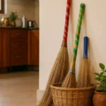 घर में एक से ज्यादा झाड़ू रखना शुभ है या नहीं? जानें सच
