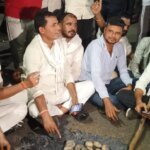 Bhopal Farmers Protest:किसानों का सड़क पर डेरा, दाल-बाटी बनाया; कहा- मांगें पूरी होने तक नहीं हटेंगे – Bhopal Farmers Protest Live Demonstrators Reach Ashima Mall Eyes To March Towards Cm House