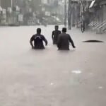 एक्सप्रेसवे से लेकर बिल्डिंग पानी में डूबी, 36 घंटे की बारिश से रावलपिंडी बेहाल