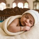 नाम ऐसा कि हर कोई पूछेगा, बच्चों के लिए चुनें ये रॉयल और खूबसूरत नाम