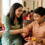 भाई-बहन की फोटो के लिए चाहिए प्यारा Caption? यहां देखें 30 प्यारे Ideas