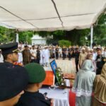 Indore News:सैन्य सम्मान के साथ मेजर हमजा को किया सुपुर्द-ए-खाक, जनाजे में लगे देशभक्ति के नारे – Indore Major Hamza Laid To Rest With Military Honors Patriotic Slogans Raised At The Funeral Procession