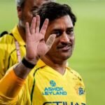 IPL 2027 में धोनी बन सकते हैं CSK के मेंटॉर, कोच की तलाश अब भी जारी