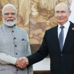 PM नरेंद्र मोदी और रूस के राष्ट्रपति व्लादिमीर पुतिन ने की मुलाकात