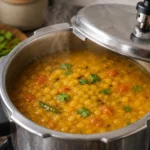 हर बार देर से गलती है दाल? कुकर में ये गड़बड़ी हो सकती है वजह