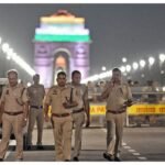 दिल्ली:संगम विहार में बीती रात बड़ी डकैती, पुलिस टीमें मौके पर, छानबीन शुरू – Delhi | A Major House Robbery Took Place In The Sainik Bazar Area Of Sangam Vihar On Sunday Night.