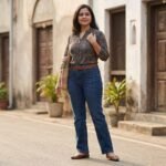 गलत जीन्स से बिगड़ सकता है लुक, जानें आपके बॉडी शेप पर कौन-सा फिट लगेगा बेस्ट