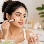 ड्राई स्किन पर फाउंडेशन हो जाता है पैची? एलोवेरा जेल का ये आसान हैक आएगा काम
