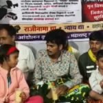 महाराष्ट्र:नासिक में छात्रों की भूख हड़ताल खत्म, धरना जारी; कलेक्टर से बातचीत के बाद किन बातों पर सहमति? – Nashik Tribal Students Call Off Hunger Strike After Talks With Collector, Sit-in Protest Continues