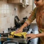नवरात्रि से पहले किचन की ऐसे करें सफाई, तेल-चिकनाई का नामोनिशान नहीं रहेगा